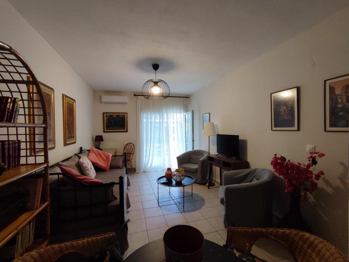 Magdalena & Bambino Apartments Sarti Exterior photo